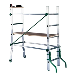 vendita online Trabattello tano con piano di lavoro in legno Trabattelli in alluminio Facal